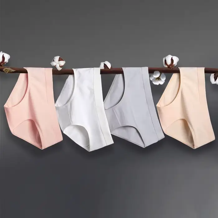 Culotte en coton et élasthanne Sweet. Bear pour femmes, culotte brève, taille moyenne, composition 95% coton, 5% élasthanne, confort absolu, pour toutes les occasions, cadeau idéal