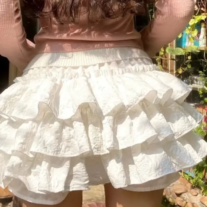Kawaii robe de bal jupe courte plissée volants couches taille haute solide Mini gâteau jupes Lolita