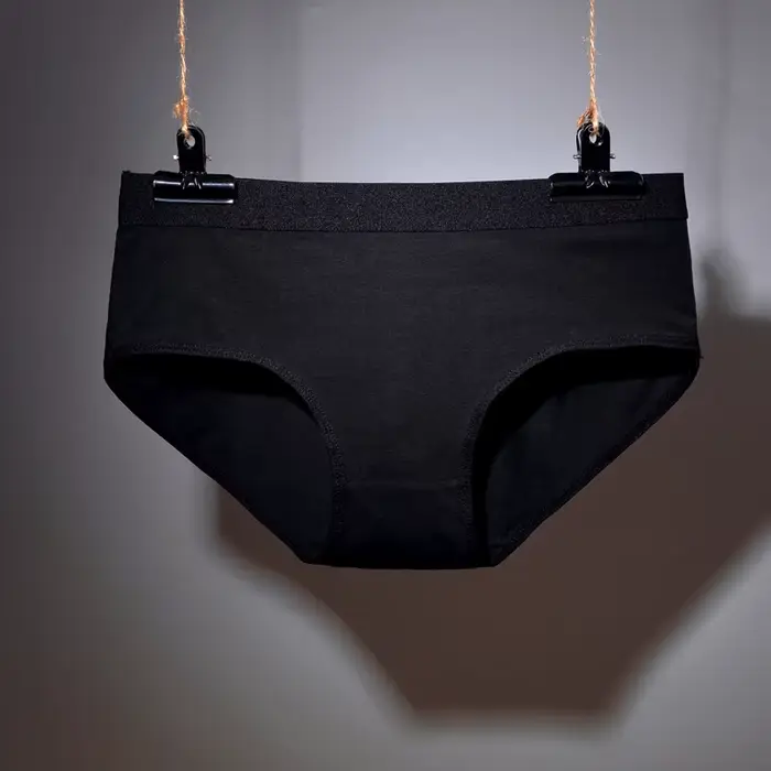 Culotte en coton et élasthanne Sweet. Bear pour femmes, culotte brève, taille moyenne, composition 95% coton, 5% élasthanne, confort absolu, pour toutes les occasions, cadeau idéal