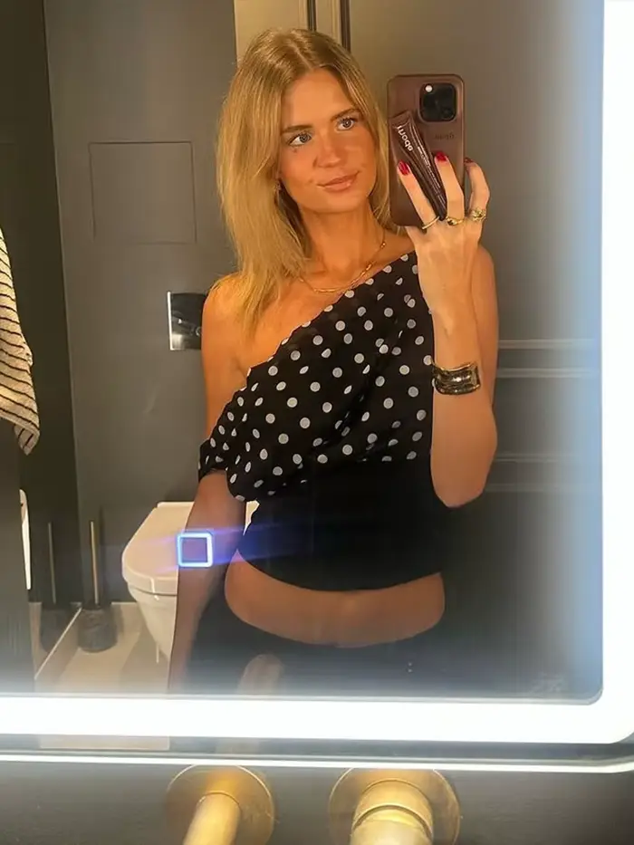 Dámske tričká s bodkovanou potlačou