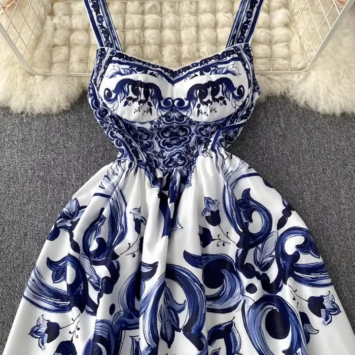 Robe longue de vacances pour femmes, col en v, imprimé rouge, bleu et blanc, bretelles Spaghetti, ét