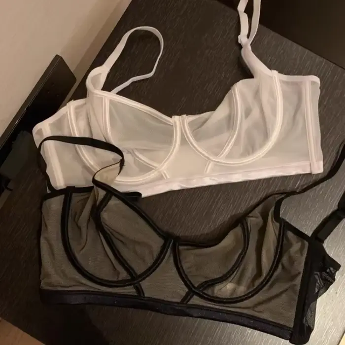 Soutien-gorge transparent en dentelle brodée pour femme, ultra fin, sous-vêtement sans bretelles, invisible, sexy, patch de poitrine, cadeau