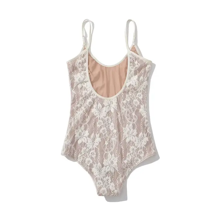 Sexy priesvitná čipka s podšívkou
