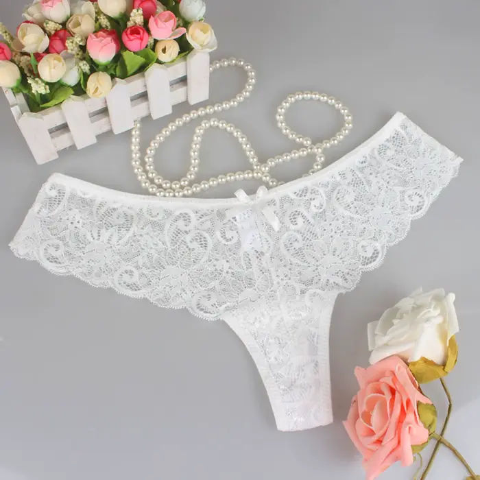String Sexy en Dentelle pour Femme, Culotte Taille Basse avec Nministériels d Papillon, Broderie Florale, Charmant String, LencBR