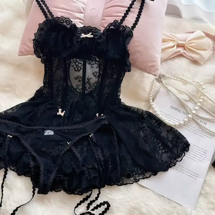 Robe de nuit féminine sexy en polyester et élasthanne fine avec broderie pour hiver occasions spéciales détente et romantisme