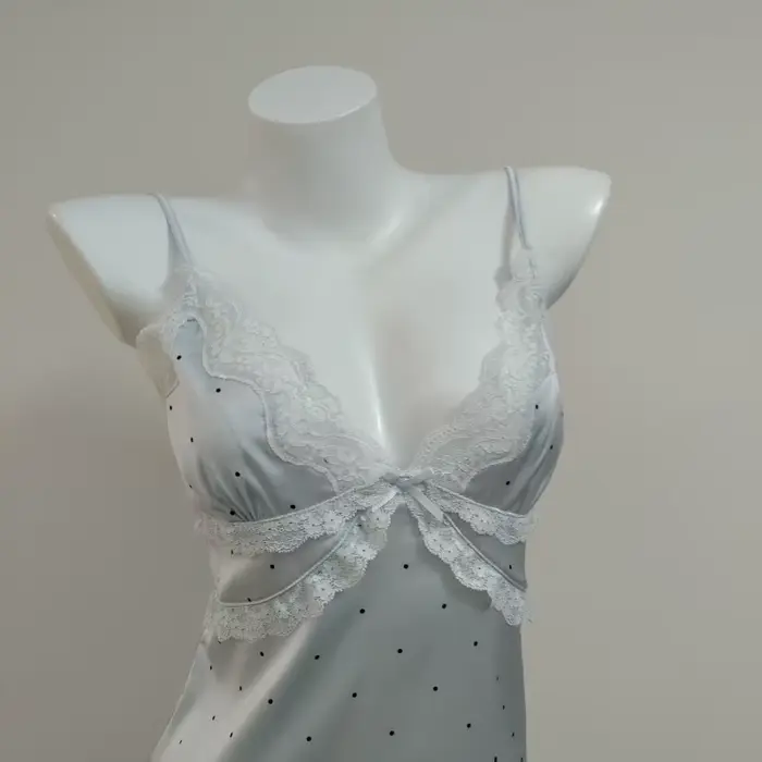 Pyjama de lingerie sexy pour femme en soie glacée à pois et dentelle fine, tenue d'intérieur pour nuits chaudes et occasions spéciales