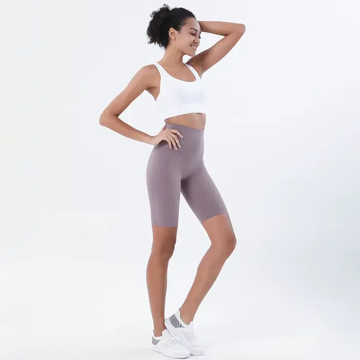 Vysoko kvalitné nylonové a spandexové dámske jóga šortky pre vnútornú a vonkajšiu jogu a fitness
