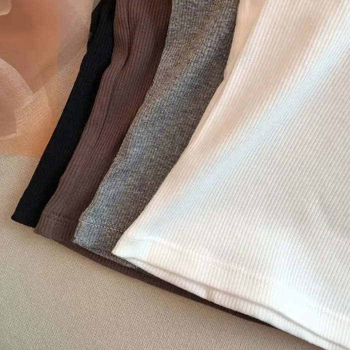 Dámske tenké ramienkové tričko Slim bez rukávov