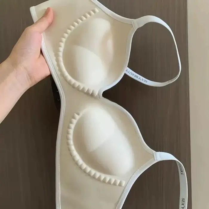 Push-up podprsenka bez drôtov pre malé prsia (košíčky A-C)