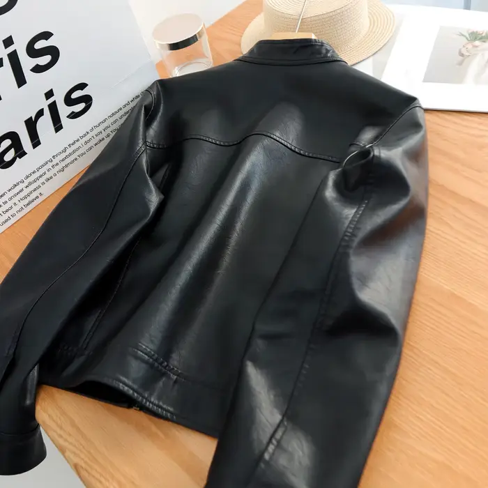 Veste zippée en cuir PU pour femme — Manteau court en similicuir avec col montant et poches à rabat