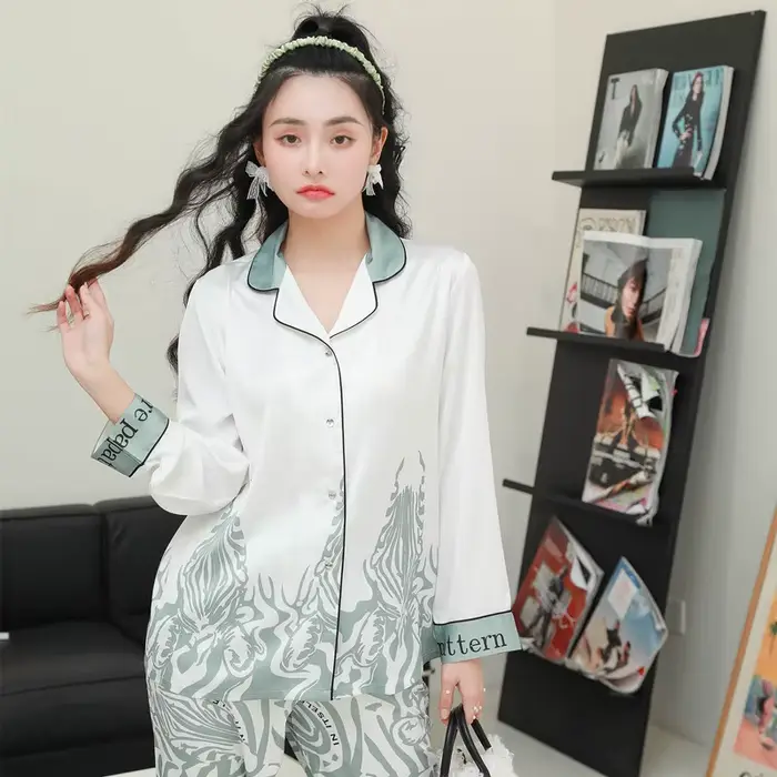 Pyjama élégant en soie glacée pour femmes, ensemble 2 pièces imprimé zèbre, mode, manches longues, p