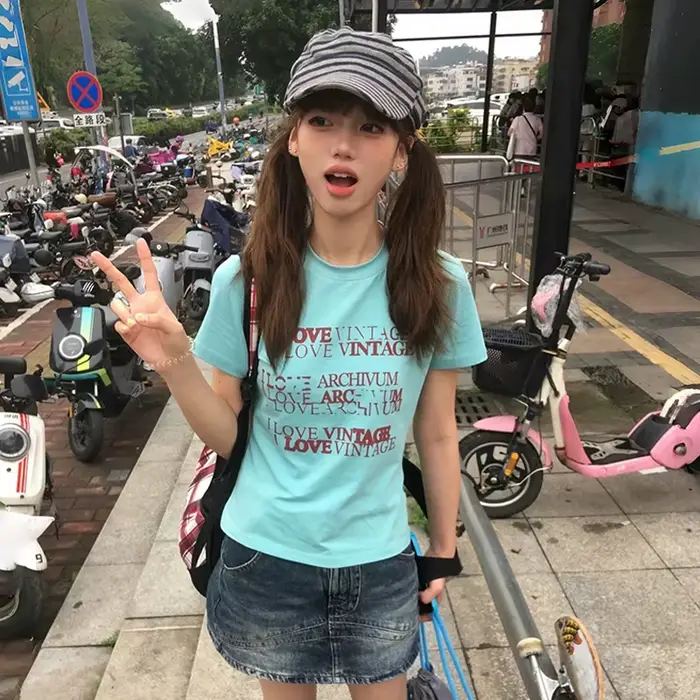 Karrram japonské Y2k tričko s potlačou písmen Trashy 2000s štýl krátky top Vintage Harajuku krátke rukávy