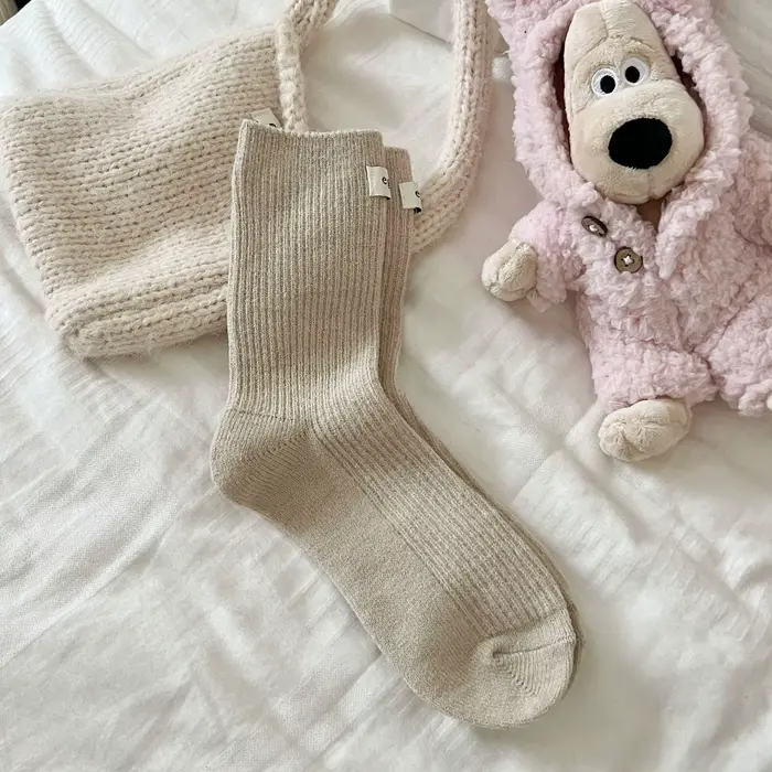Chaussettes mi-mollet pour femme, automne-hiver, douces, élégantes, unies ou rayées, confortables, e