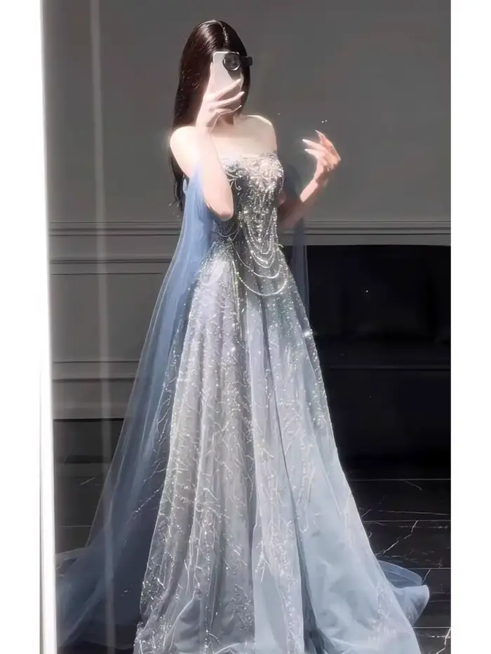 Robe de soirée bleue pour femmes, haut de gamme, sens du Style, robe de passage d'âge haut de gamme, légère, luxe, réunion annuelle, examen d'art, nouvelle collection 2025