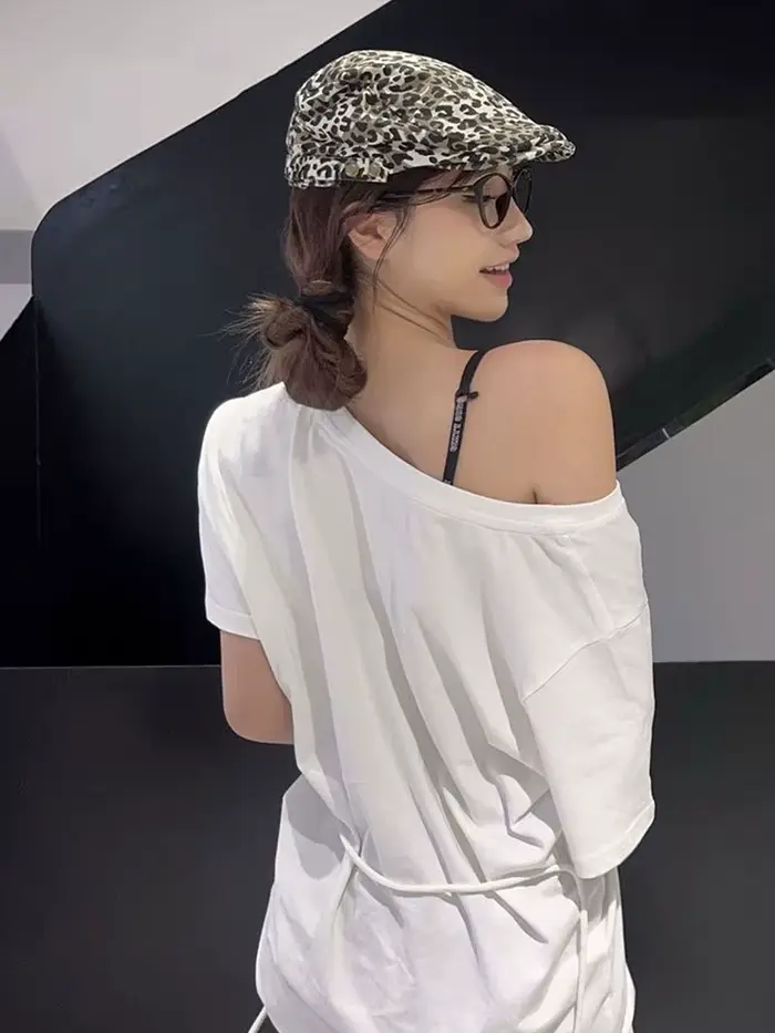 Biele 100% bavlnené Y2k vintage oversize off-shoulder tričko s krátkym rukávom s potlačou pre ženy