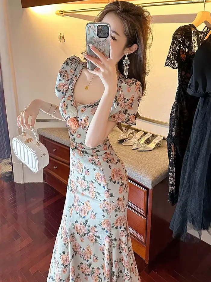 Robe vintage française rose avec manches bouffantes et décoration florale pour femmes grandes occasions estivales