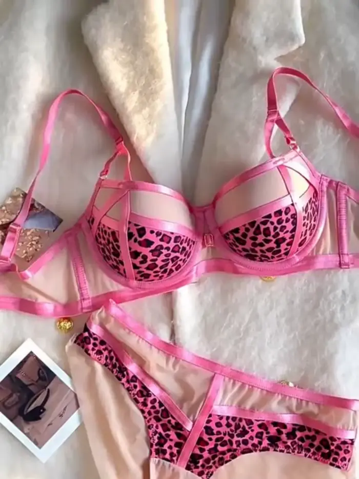 Sexy leopard spodná bielizeň set s podprsenkou zhromažďovanie prsia a štíhle nohavičky pre ženy, elegantné a zvodné pre všetky príležitosti