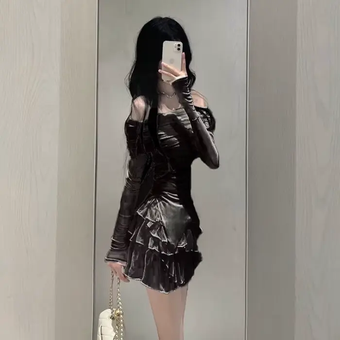 Ensemble deux pièces Harajuku pour filles, haut asymétrique épaule dénudée, Mini jupe gâteau, costum