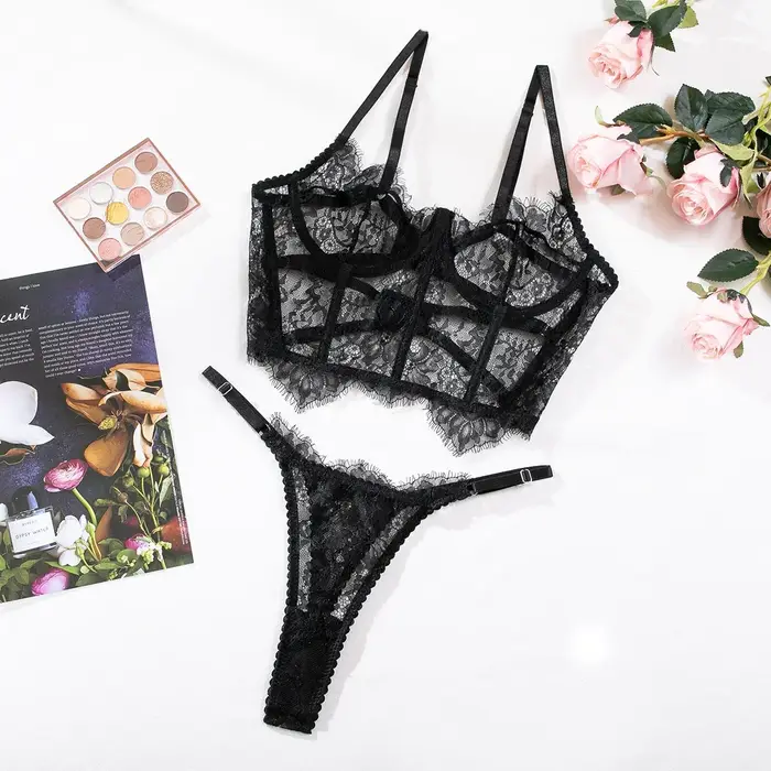 Čipkovaný bustier s kvetinovým vzorom