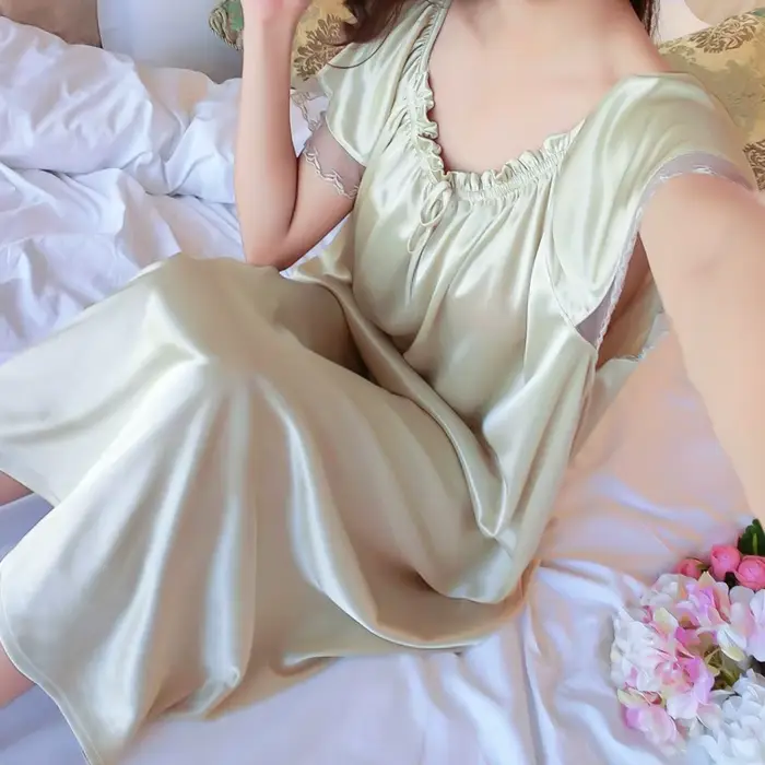 Štýlový V-neck dlhé nočné oblečenie Set pre ženy letné čipky polyesterové stredné šortky
