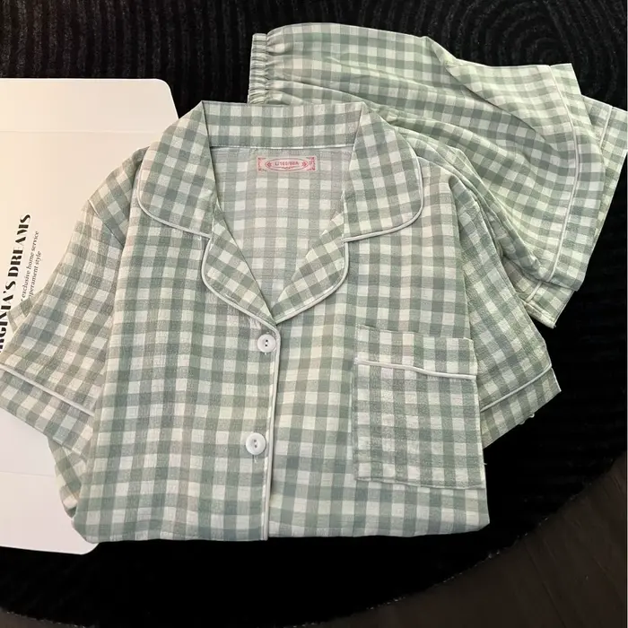 Pyjama minimaliste de style japonais pour femmes, ensemble d'été en polyester et élasthanne, shorts, col rabattu, motif plaid, tenue d'été décontractée pour nuits chaudes