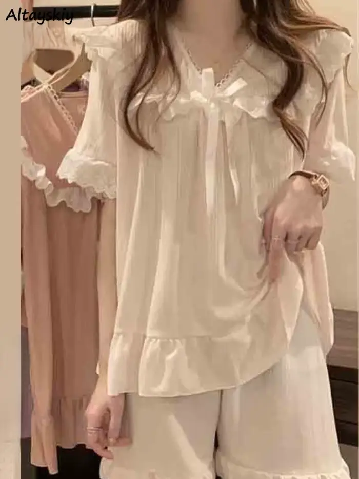 Pyjamas pour femmes en coton et polyester, style japonais vintage, coupe ample, courte jupe, couleurs vives, pour les nuits chaudes d'été, relaxation et mode