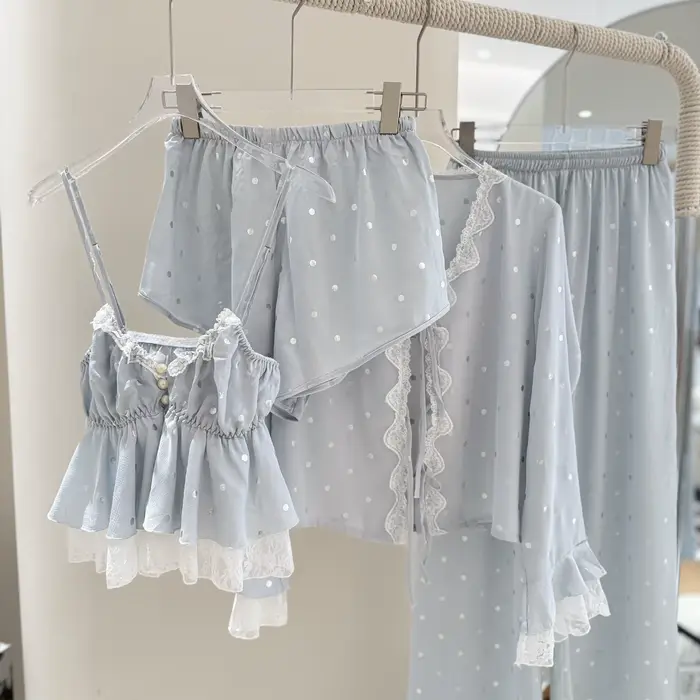 Robe d'été pyjama quatre pièces costume Sexy dentelle jarretelle chemise de nuit Lingerie soyeux Sat