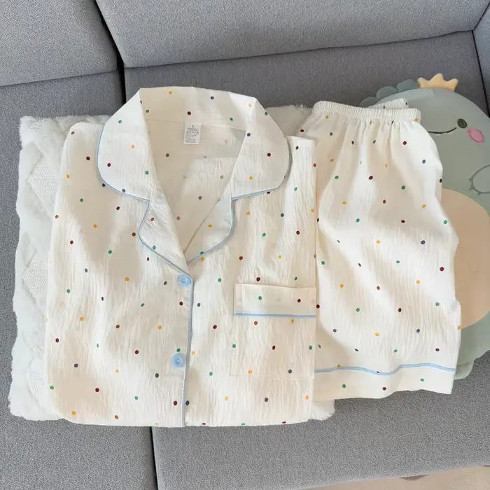 Dámske polka dot tlačené bavlnené pyžamo set, krátky rukáv top a šortky, 2-dielna, ležérne, pohodlné, potlačené nočné oblečenie