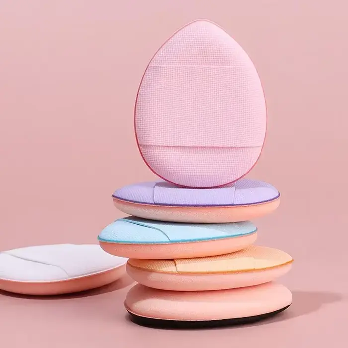 Mini hubka na vzduchový vankúšik na make-up