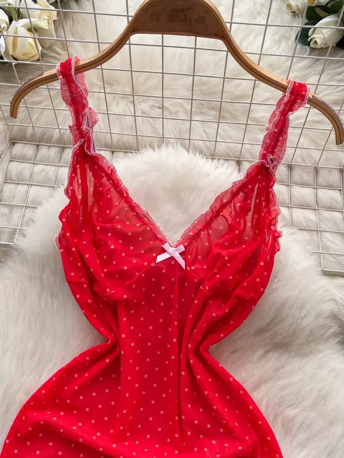 Mini Robe Pois Rouge Maille Moulante Coupe Cintrée Licou Ajouté Jupe Évasée Robe Élégante Occasions Spéciales Fille