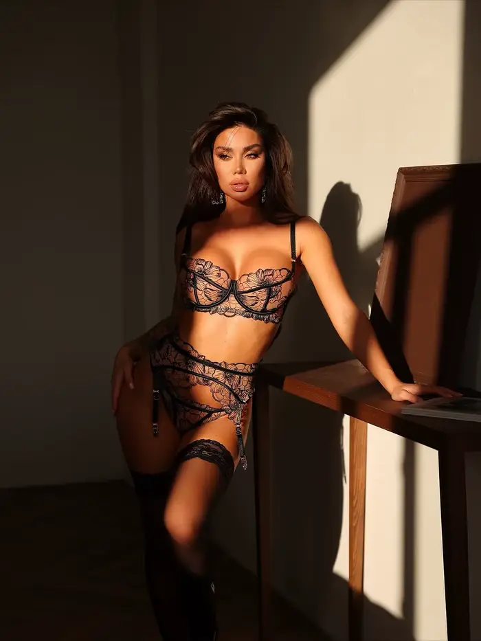 Ellolace Francúzska Lingerie pre Ženy: Vyšívaná Fantazijná Sada (Podprsenka