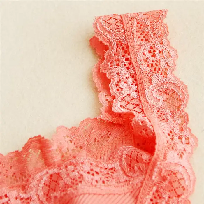Letné dámske bez rukávov tielka obtiahnutá temperament Sexy čipka Patchwork tričko tielko