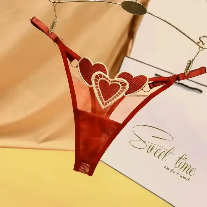 Culotte string élégante brodée fleurs polyester élasthanne taille unique pour femmes occasions spéciales