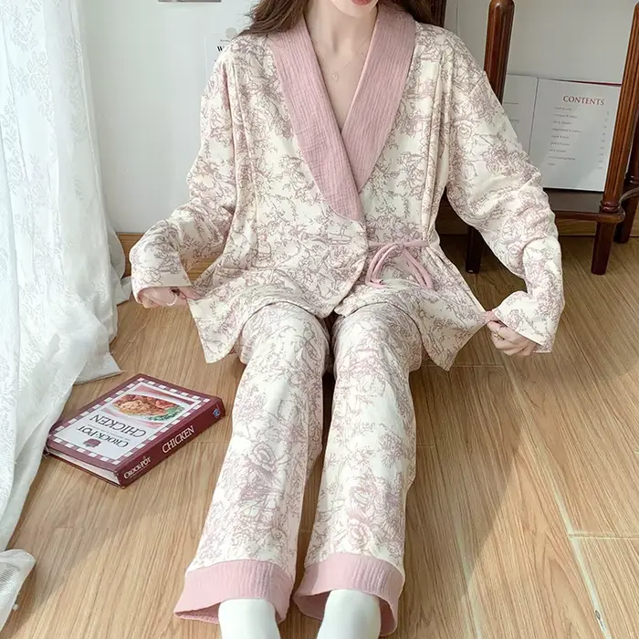 Tehotenské pyžamo z česanej bavlny V-neck pre pohodlie dojčenia a eleganciu ženy všetky ročné obdobia