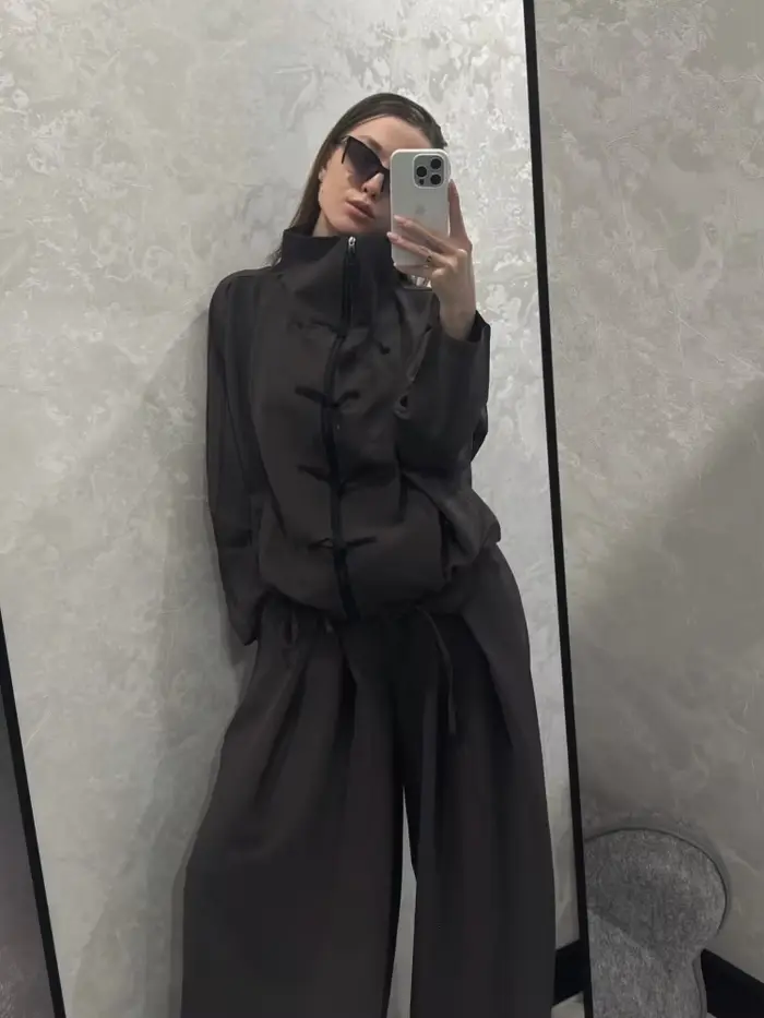 Ensembles assortis pour femmes 2026 : Veste unie à col montant et pantalon ample à manches longues a