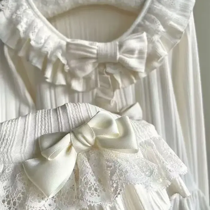 Couverture courte Lolita printemps-automne, Cardigan à manches bouffantes à volants avec détails de 