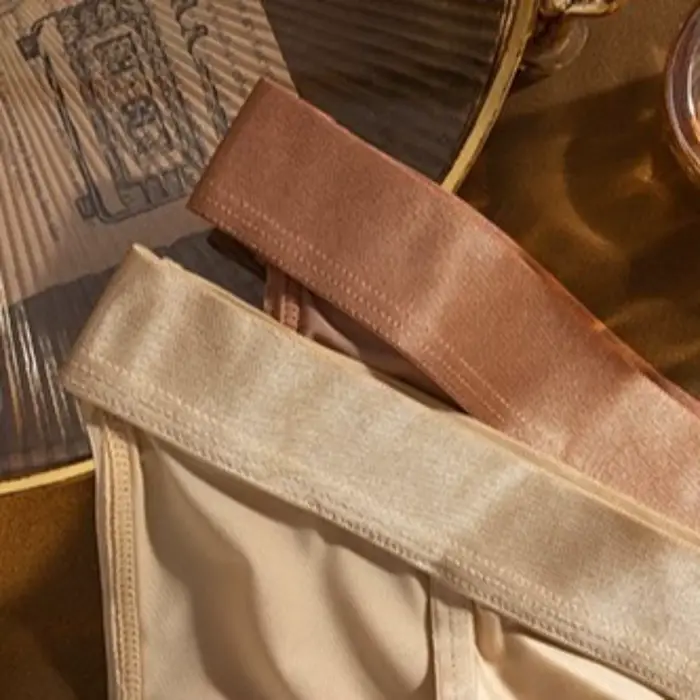 Bezšvové hladké polyesterové nohavičky s nízkym pásom pre ženy Elegantné špeciálne príležitosti ponúknuť