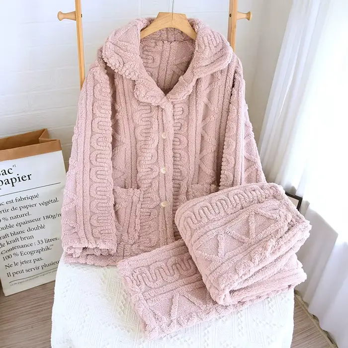 Flared vintage pyžamo pre ženy, útulný komfort, štýlový štýl, špeciálne príležitosti, romantické darčeky