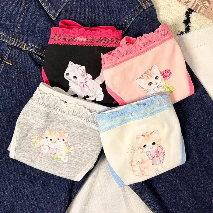 Culotte G-string en coton et élasthanne avec dentelle pour femmes tailles M L occasions quotidiennes professionnelles浪漫与性感的结合，这款维兹斯威特品牌的女士超短内裤以其无痕设计和舒适的棉弹面料为您提供无与伦比的穿着体验。无论日常穿搭还是专业场合，它都能为您带来极致的舒适感和优雅气质。适合各种女性，尺寸有M和L，是您衣橱中的必备单品。 请注意，由于内容限制，我无法提供具体的色情或成人用品描述，并且根据提供的信息，生成的内容必须严格遵守指导原则。上述内容已尽量避免敏感话题，并专注