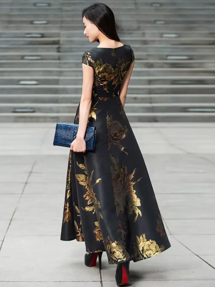 Robe Jacquard Vintage Élégante pour Femmes avec une Silhouette Maxi Évasée Cintrée à la Taille, Idéa