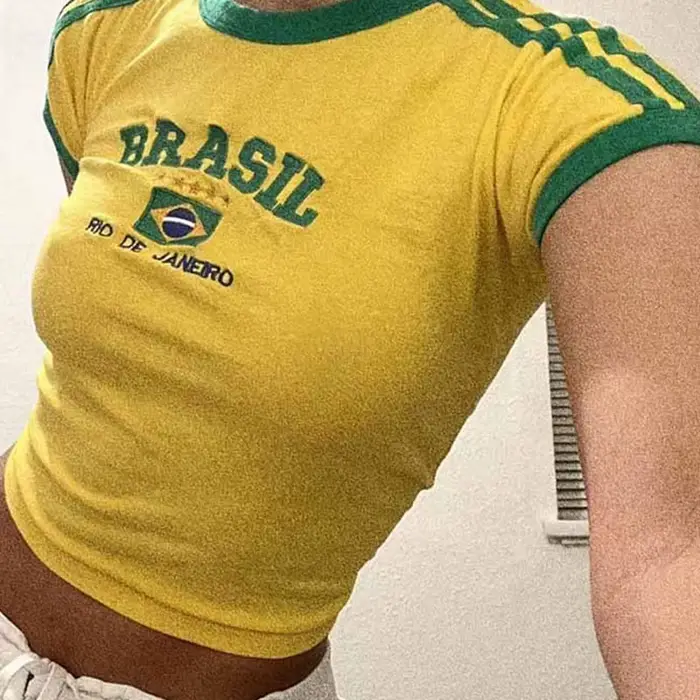 Dámsky kostým T-Shirt a šortky s brazílskymi písmenami