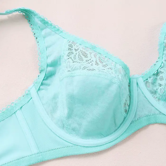 Sexy ženská podprsenka z elastanu a vyšívaného polyamidu s kvetinovým vzorom pre ženy veľkých veľkostí