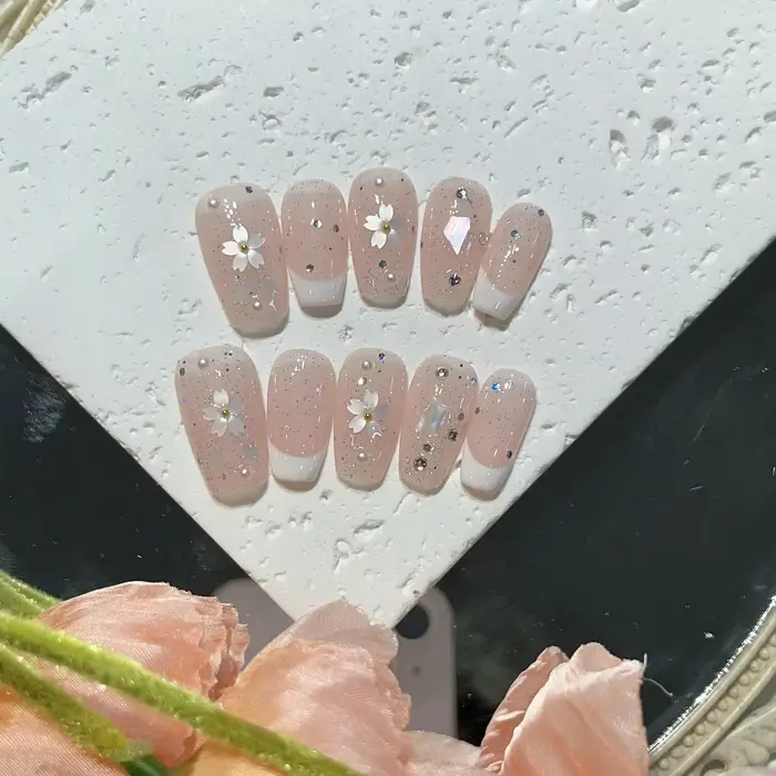 Sada 10 modrých ručne lisovaných nechtov Ballet prenosné umelé nechty dekorácia Nail Art manikúra
