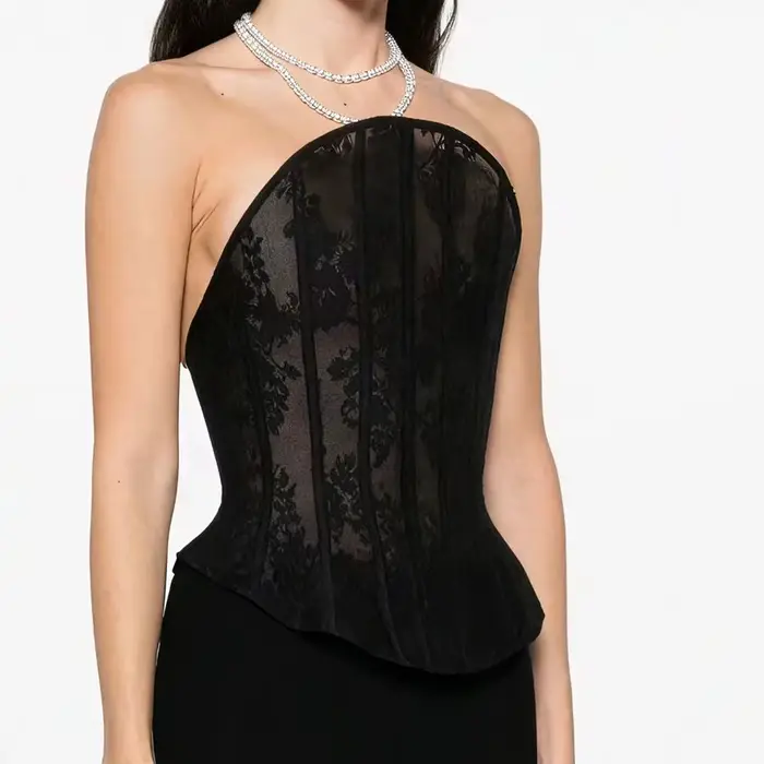 Čierny priesvitný čipkovaný bustier pre ženy