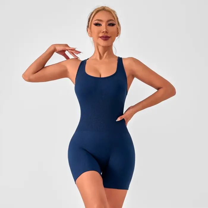 Body d'été vêtements de sport femme gymnastique sexy pour fitness fête shorts combinaisons salopette femmes yoga combi-pantalon barboteuses tricoté en polyamide et élasthanne style sportif junior printemps été