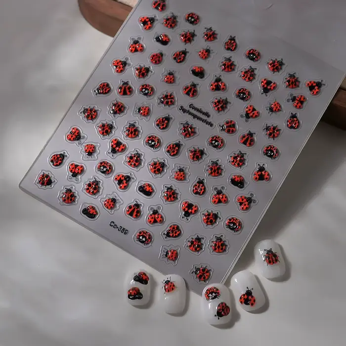 Coccinellidae nechty umenie 5D reliéfne samolepiace nálepky mix dizajn hmyz