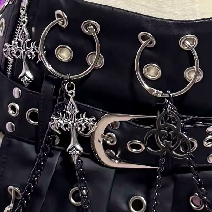 Gothic emo PU kožená minisukňa pre dospievajúce dievčatá