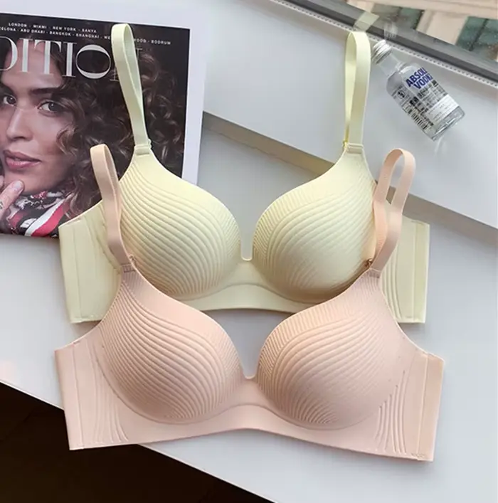 Bezšvová podprsenka pre ženy s veľkorysým pleteným prsníkom z elegantného elastanu a nylonu pre optimálnu podporu a každodenné pohodlie
