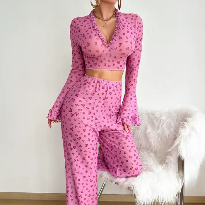 Dámske 2-dielna pyžamo set, srdcová potlač, prešívaný lem, ležadlo, dlhý rukáv, V-neck, košeľa a nohavice, na Valentína