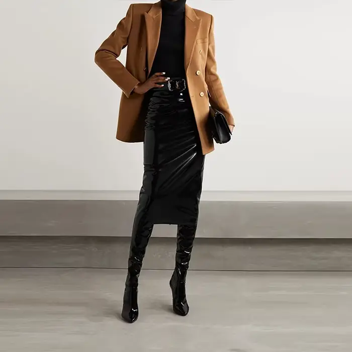 Dámska sukňa Misi z imitácie latexu